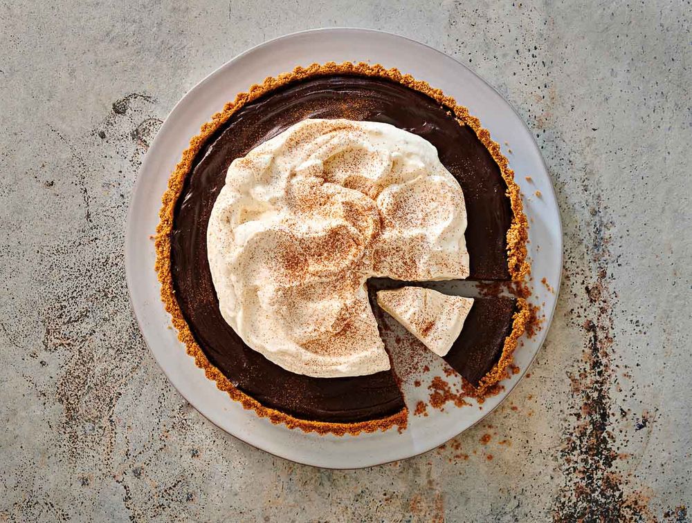 Chocolate cinnamon tart with whipped cream