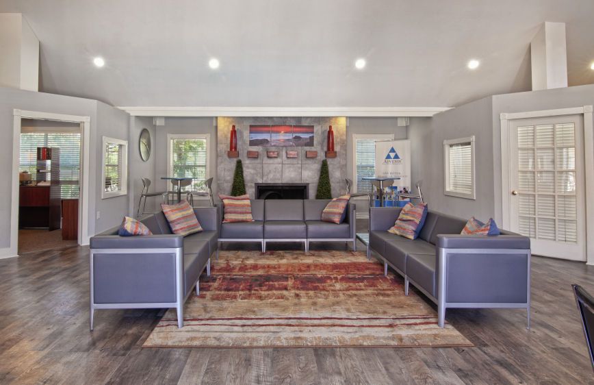 1lobby_advinerat_polo_east