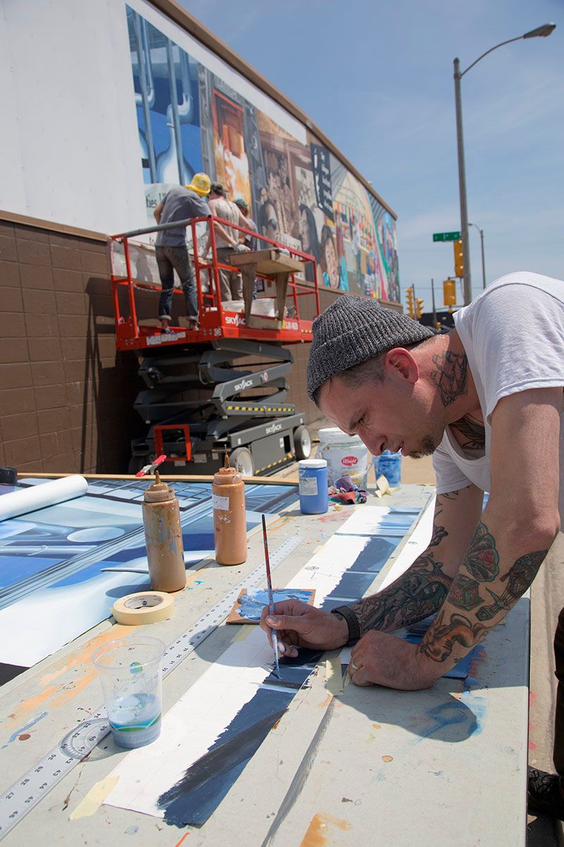 EDaniel_Chris touching up.jpg