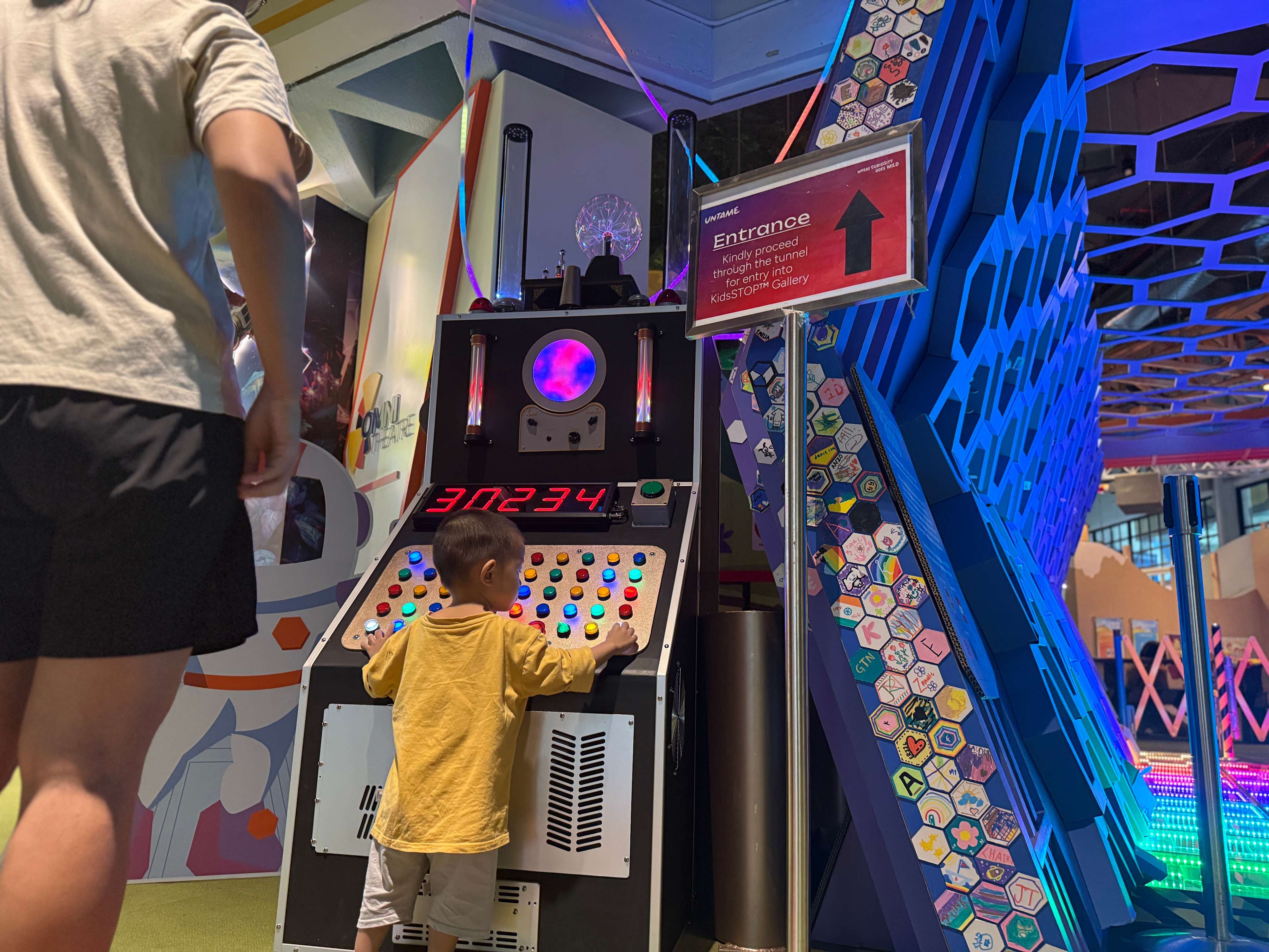 KidsSTOP Art Installation, The Wonder Blaster 3000