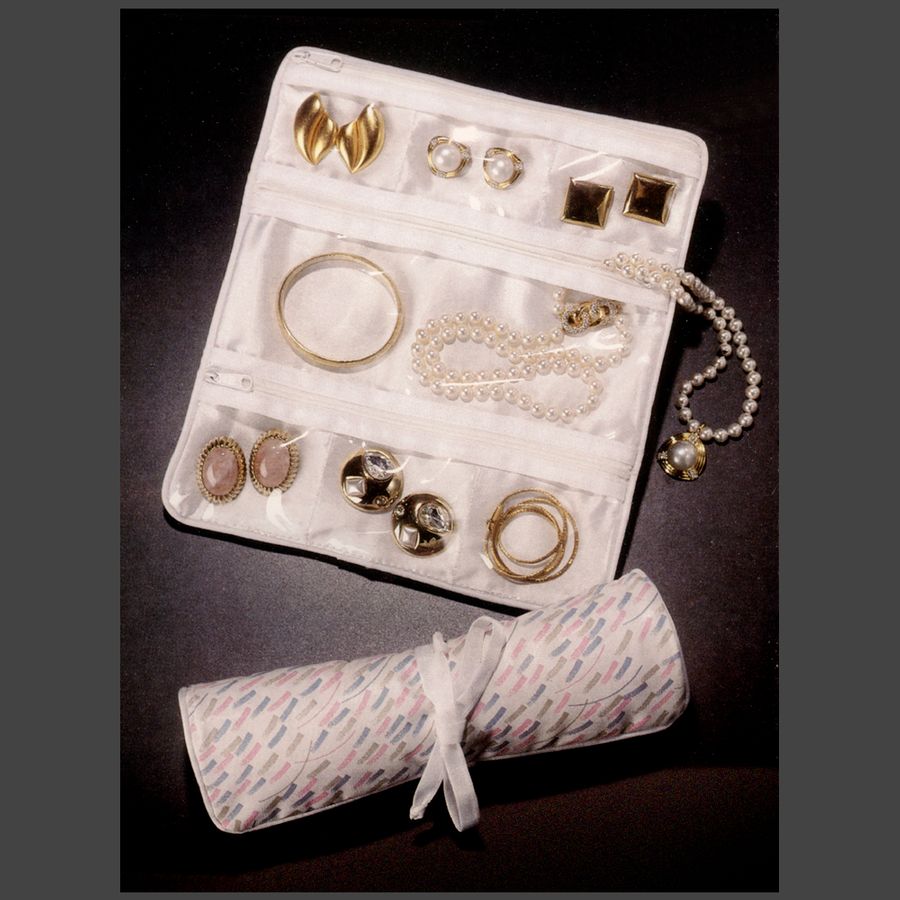 jewelry-roll.jpg