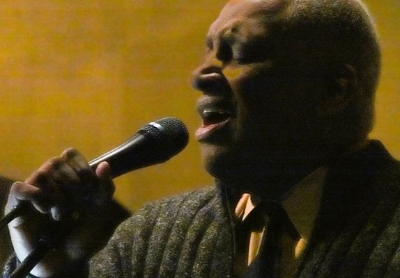 Robert-Johnson1.jpg