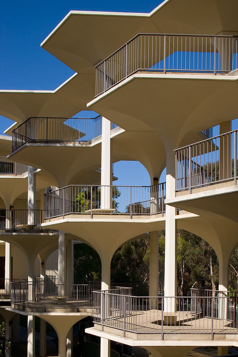 Project: Bridge between Bonner and Mayer HallClient: UCSD Facilities Design & Construction