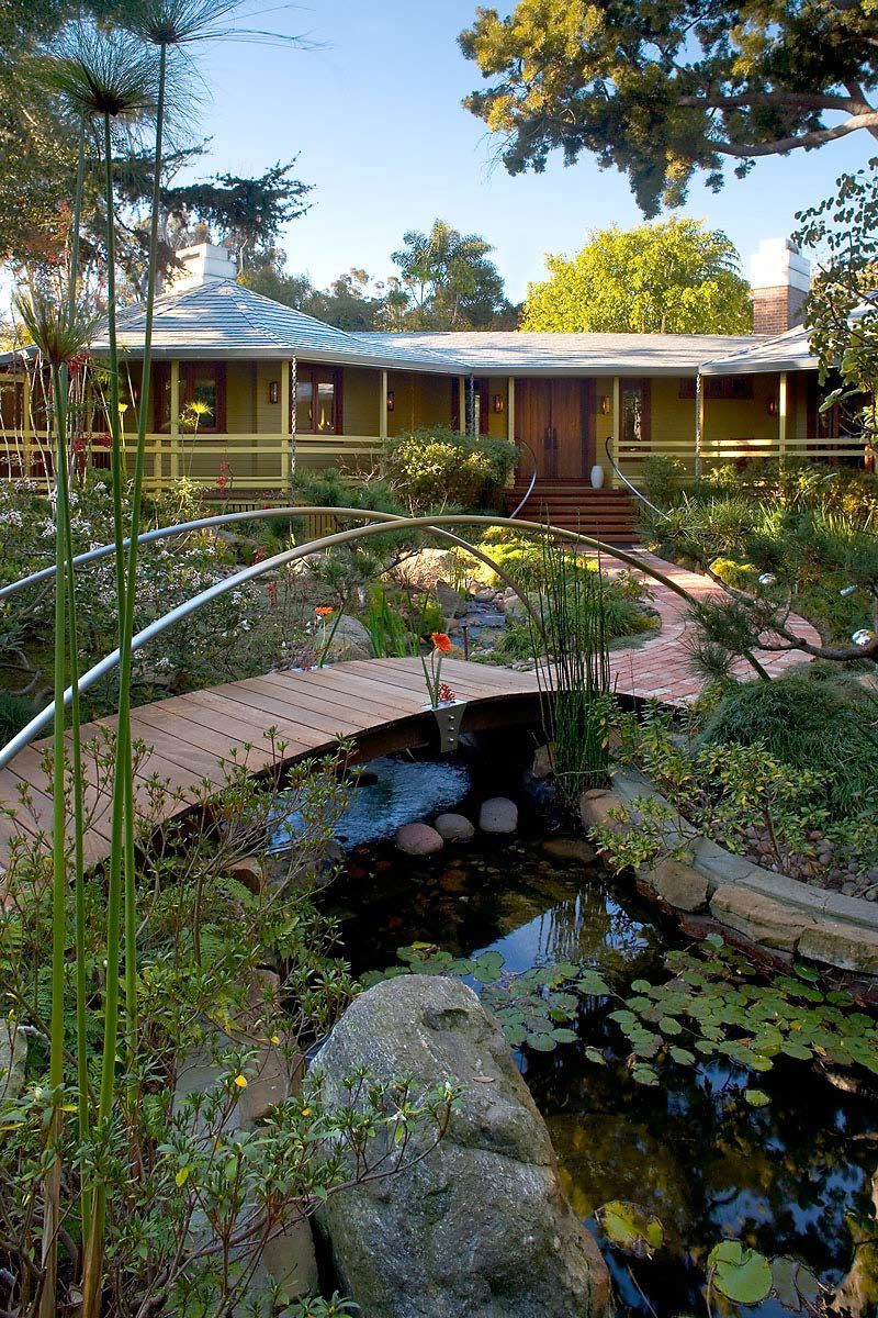 Project: Carrier ResidenceClient: Robin Wilson Interior Design, and Carrier JohnsonPublished: San Diego Magazine