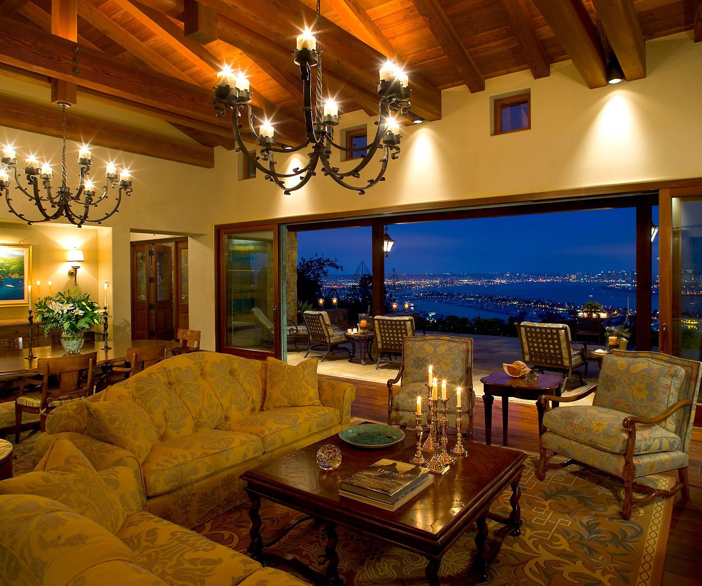 Project: Point Loma ResidenceClient: San Diego Home/Garden MagazineArchitect: Bruce Peeling