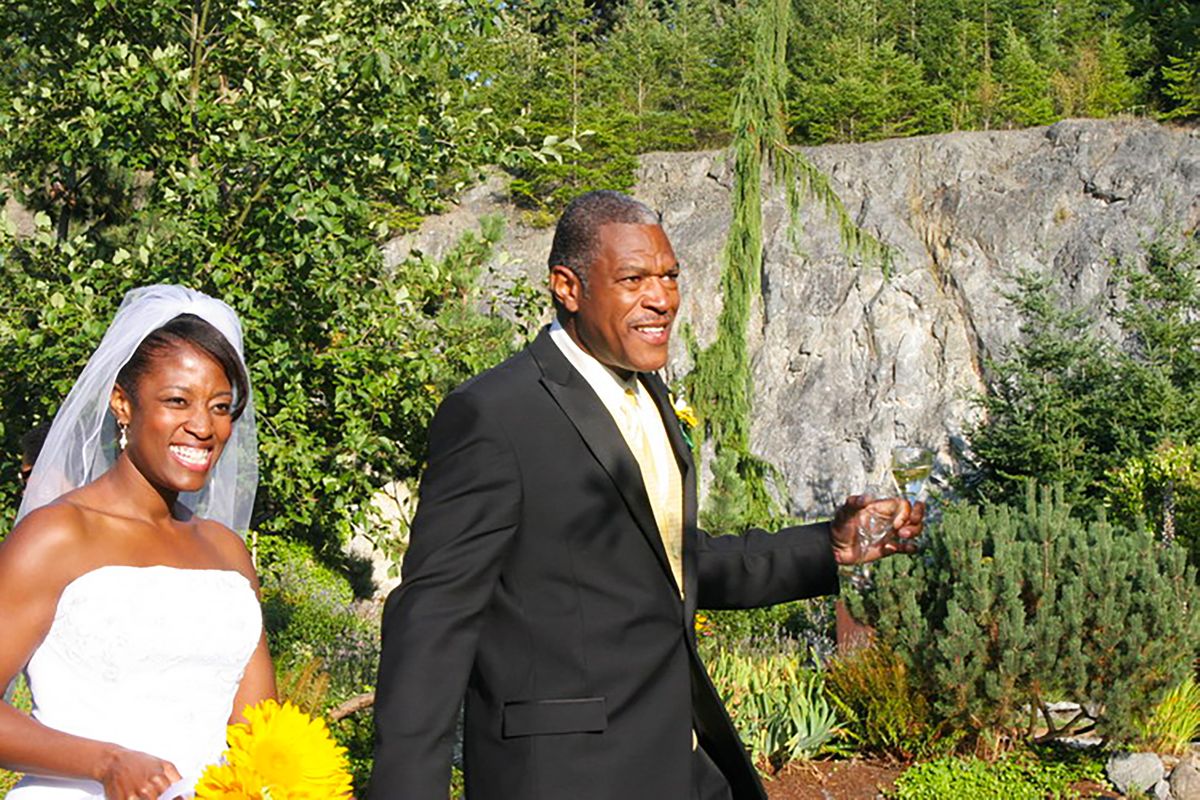 Lori & Greg's Livebooks wedding3.jpg