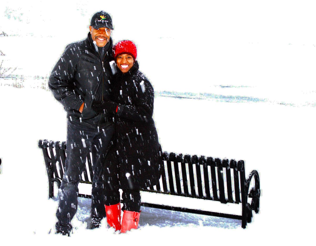 greg & lori's Livebooks in Olympia snow2.jpg