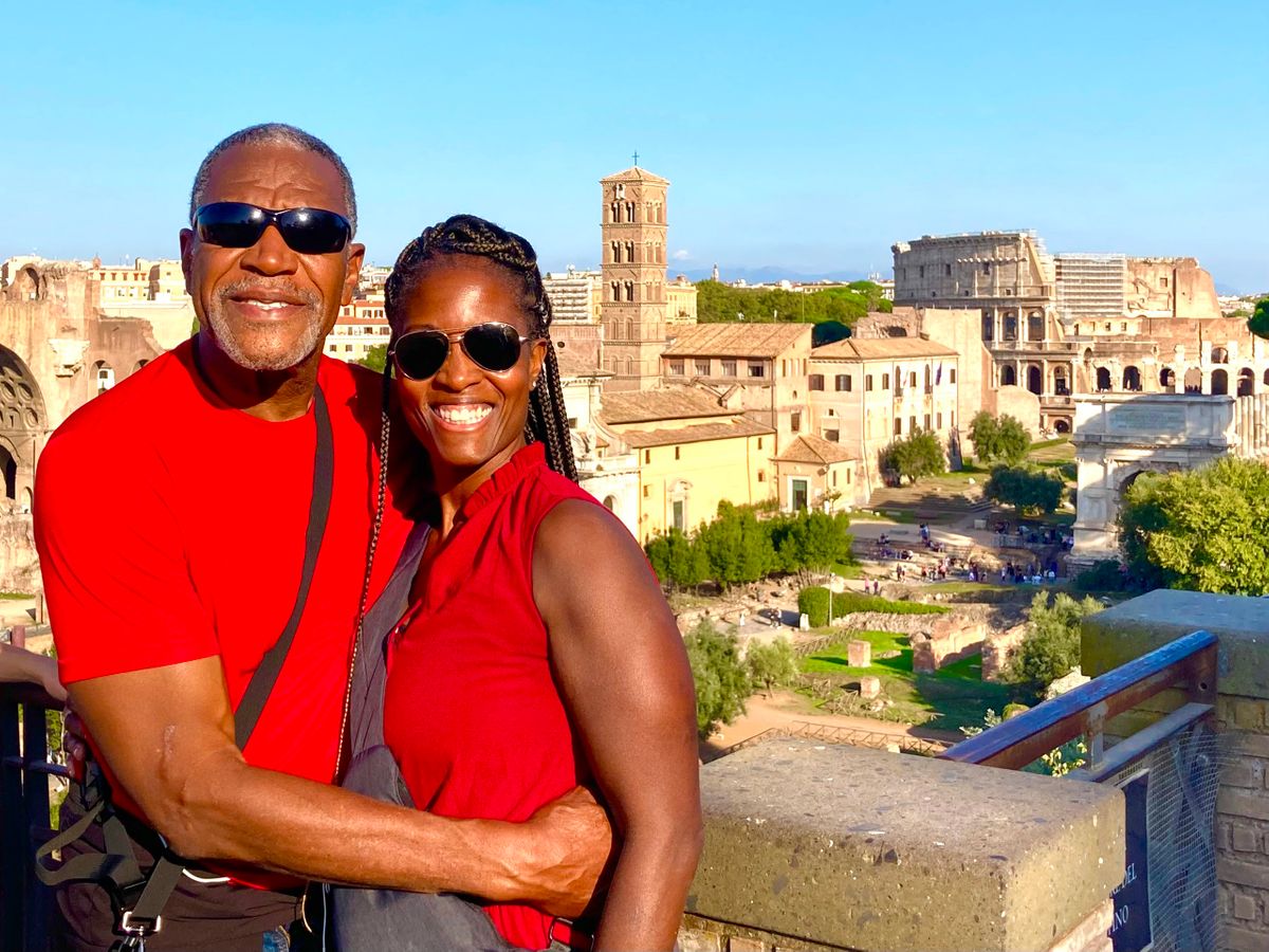 Greg & Lori Livebooks in Rome.jpg