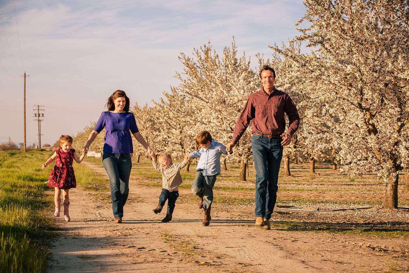 CHANDLER FAM    106web.jpg