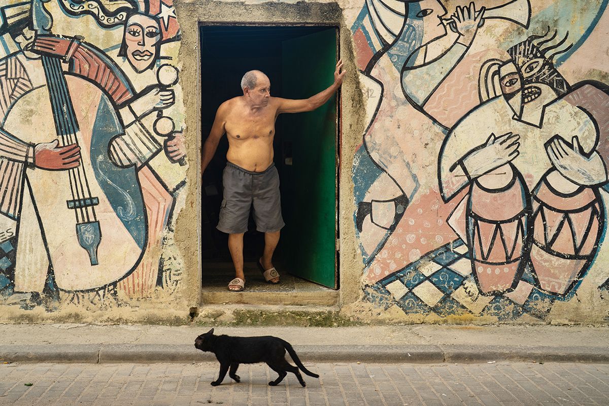 CUBA Habana Vieja Man Doorway SM.jpg