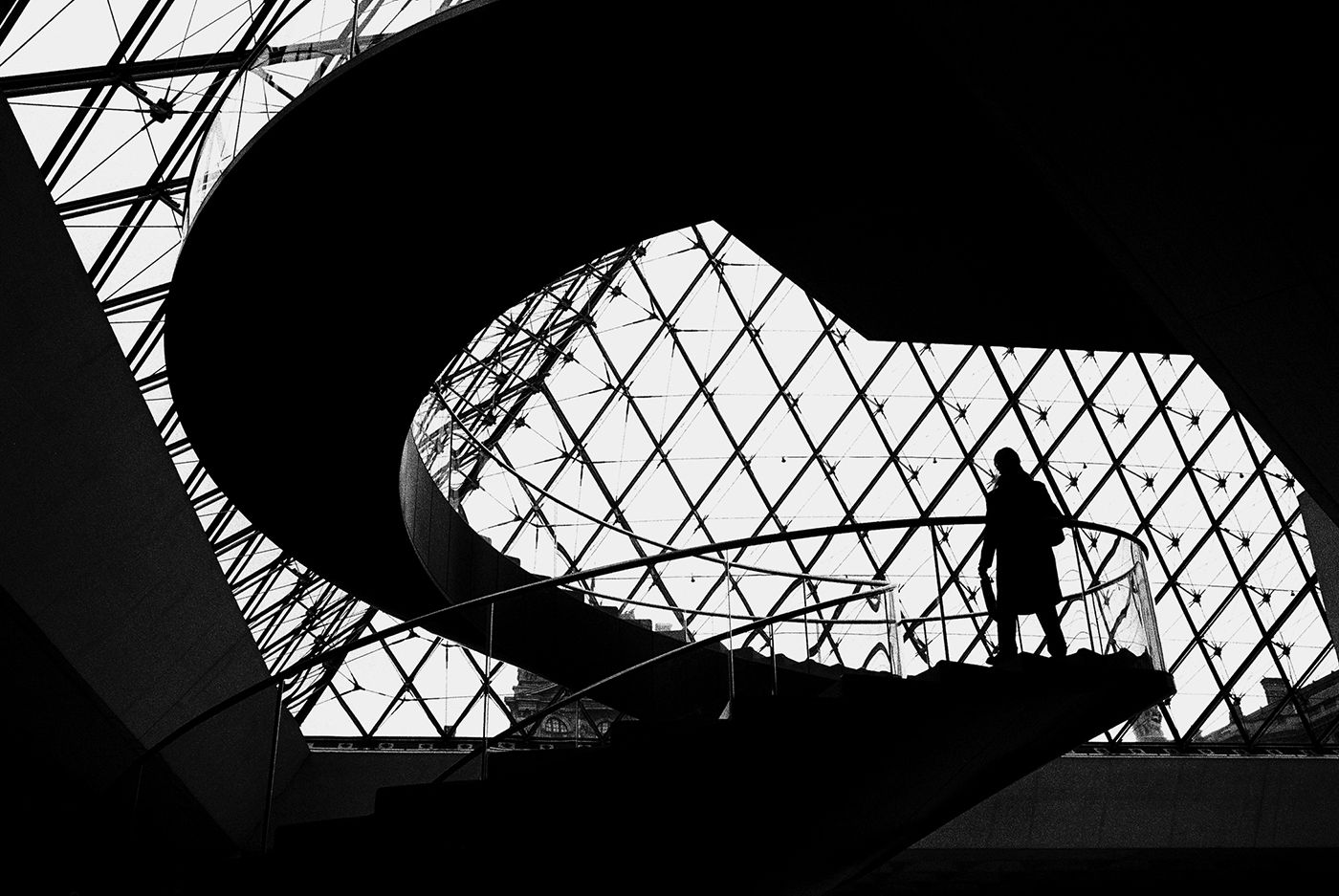 LOUVRE812 web.jpg