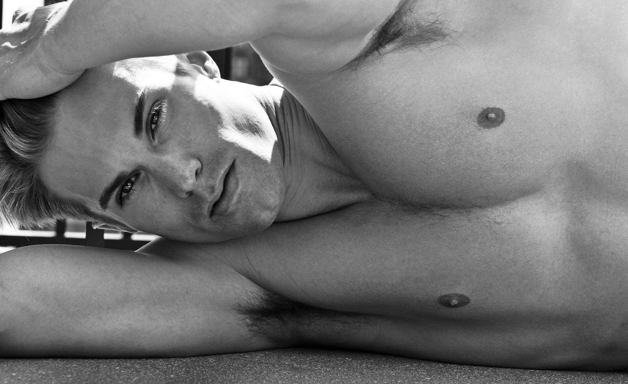 1r7449610196_768e82e702_k