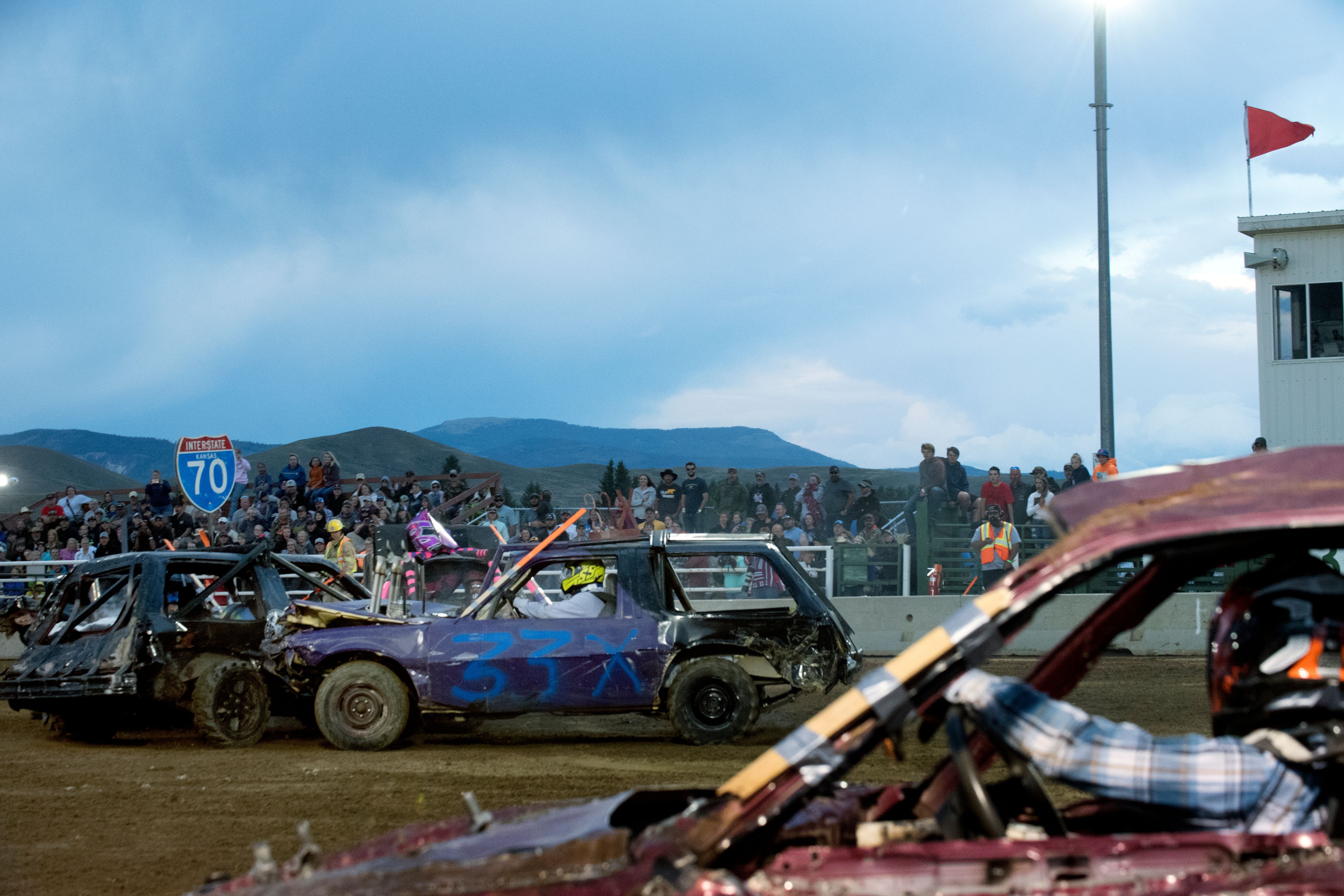 Kremmling Demolition Derby974.JPG