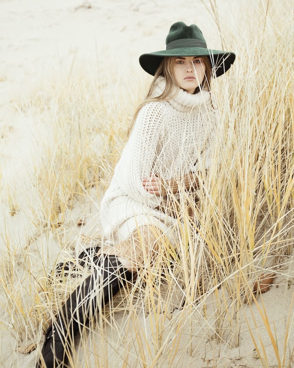 25542572_10213484791367593_7646944476237052386_o copy.jpg