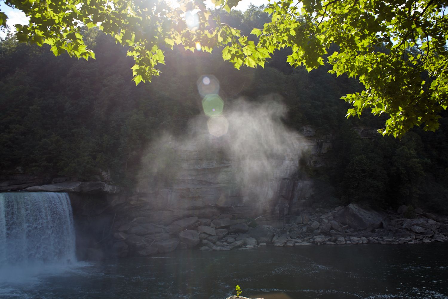 Moonbow Mist, Cumberland Falls