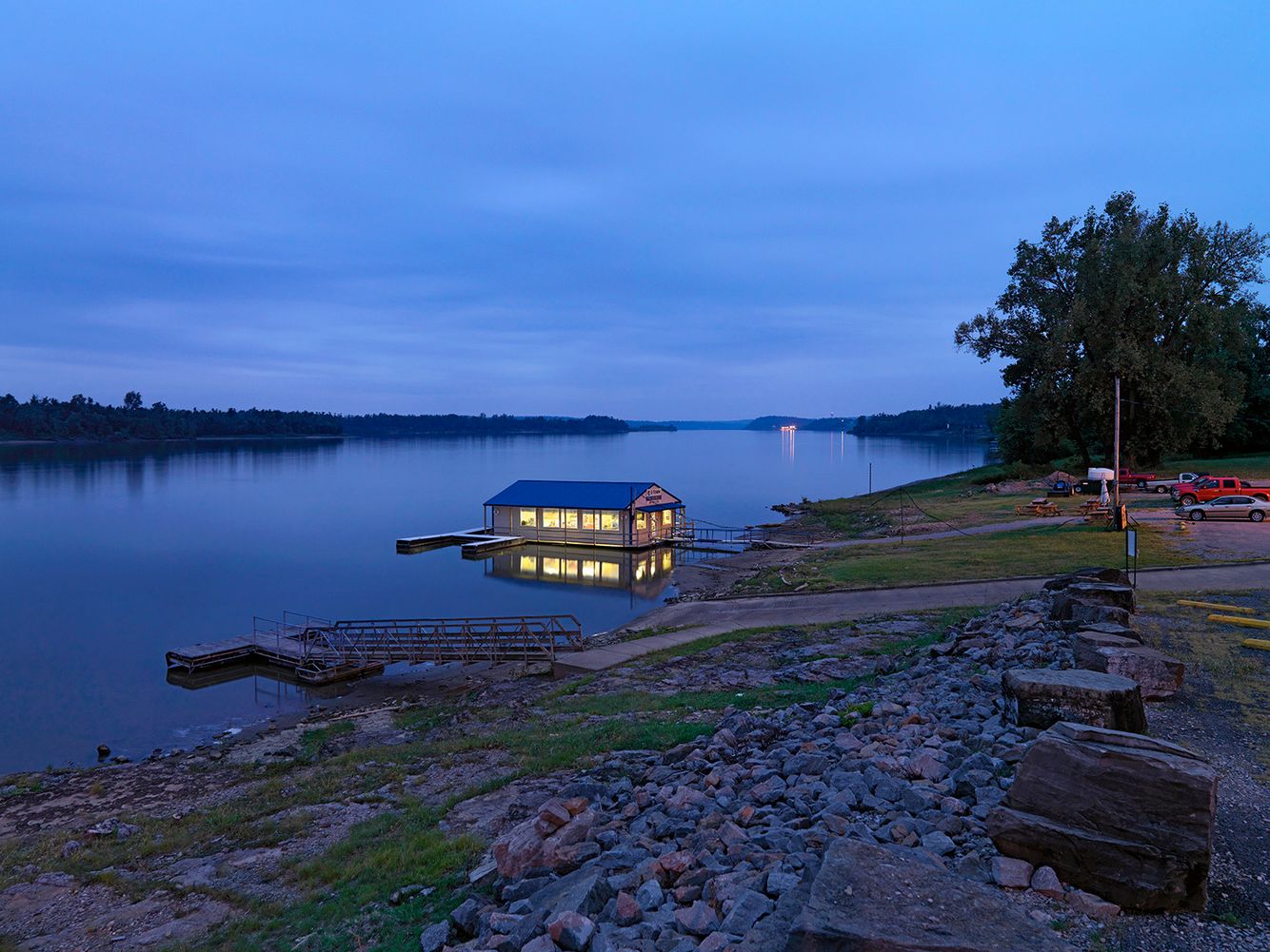 E-Town Restaurant, Ohio River, Elizabethtown, IL 2009