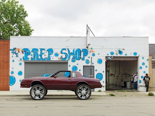 Chevy Monte Carlo "Donk" with 28 inch Wheels, Conant Street, Northeast Side, Detroit 2010