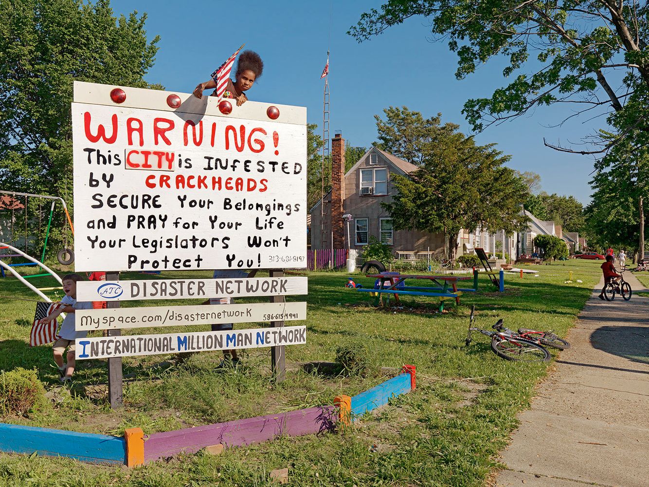 Rogue Sign, Caledonia St. and Eight Mile Road, Detroit 2011
