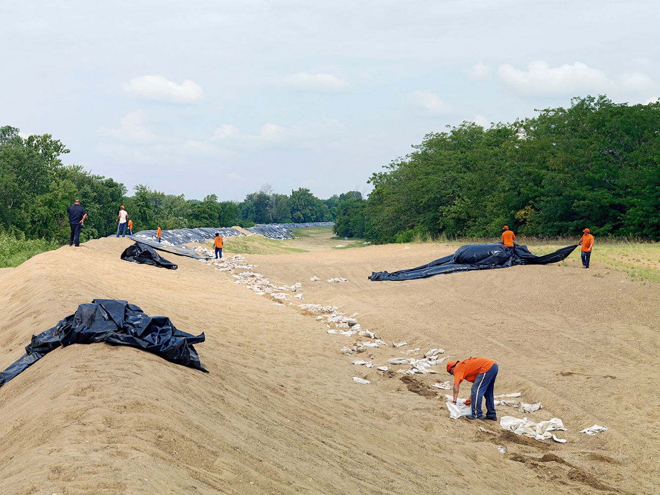 Prison Workers, Near Pittsfield, IL 2008