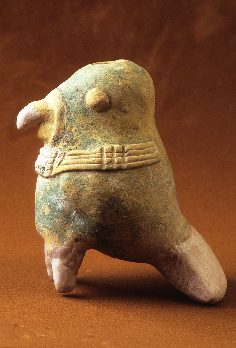 Ancient ceramic art depicting wildlife