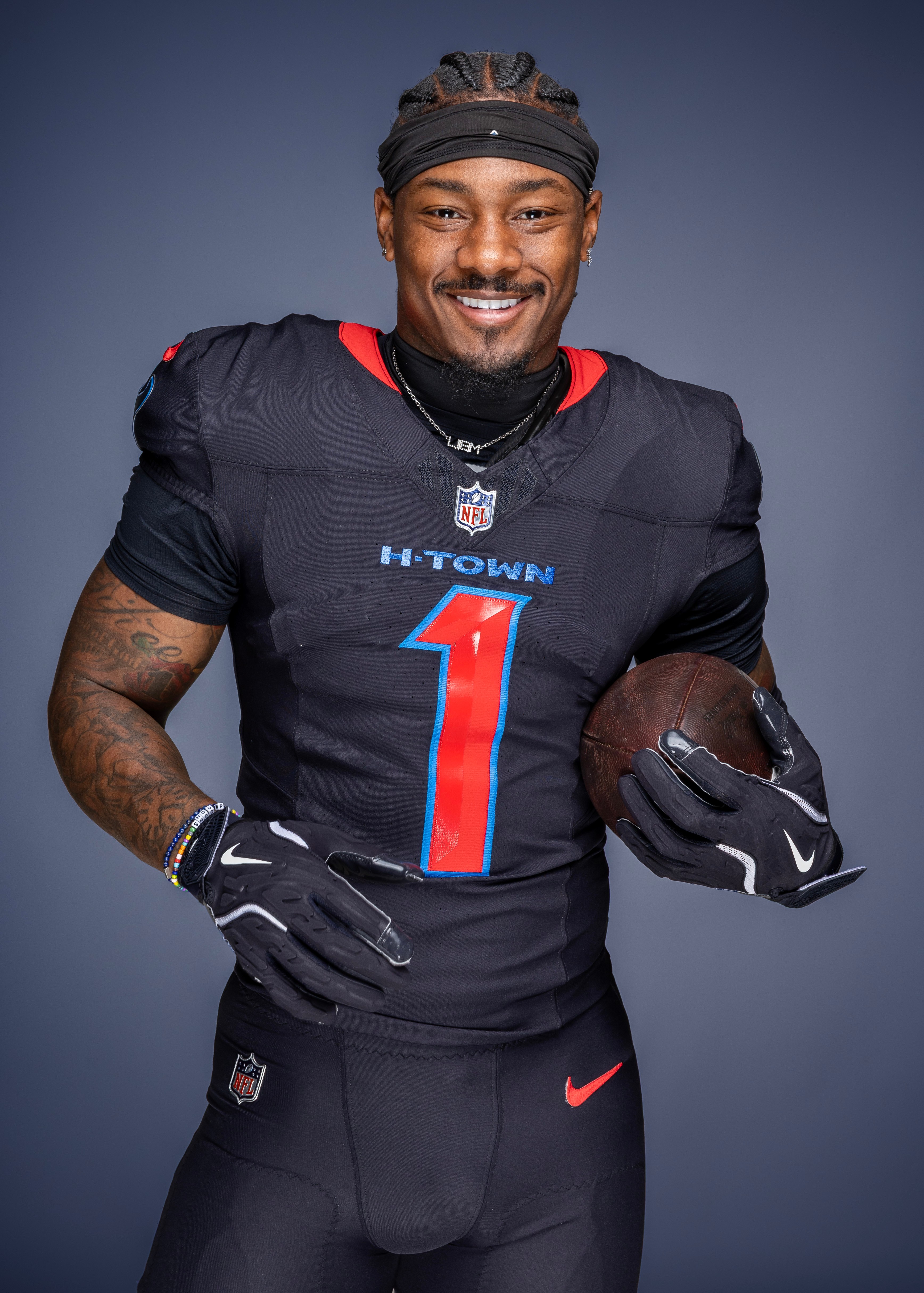 Houston Texans - Stefon Diggs