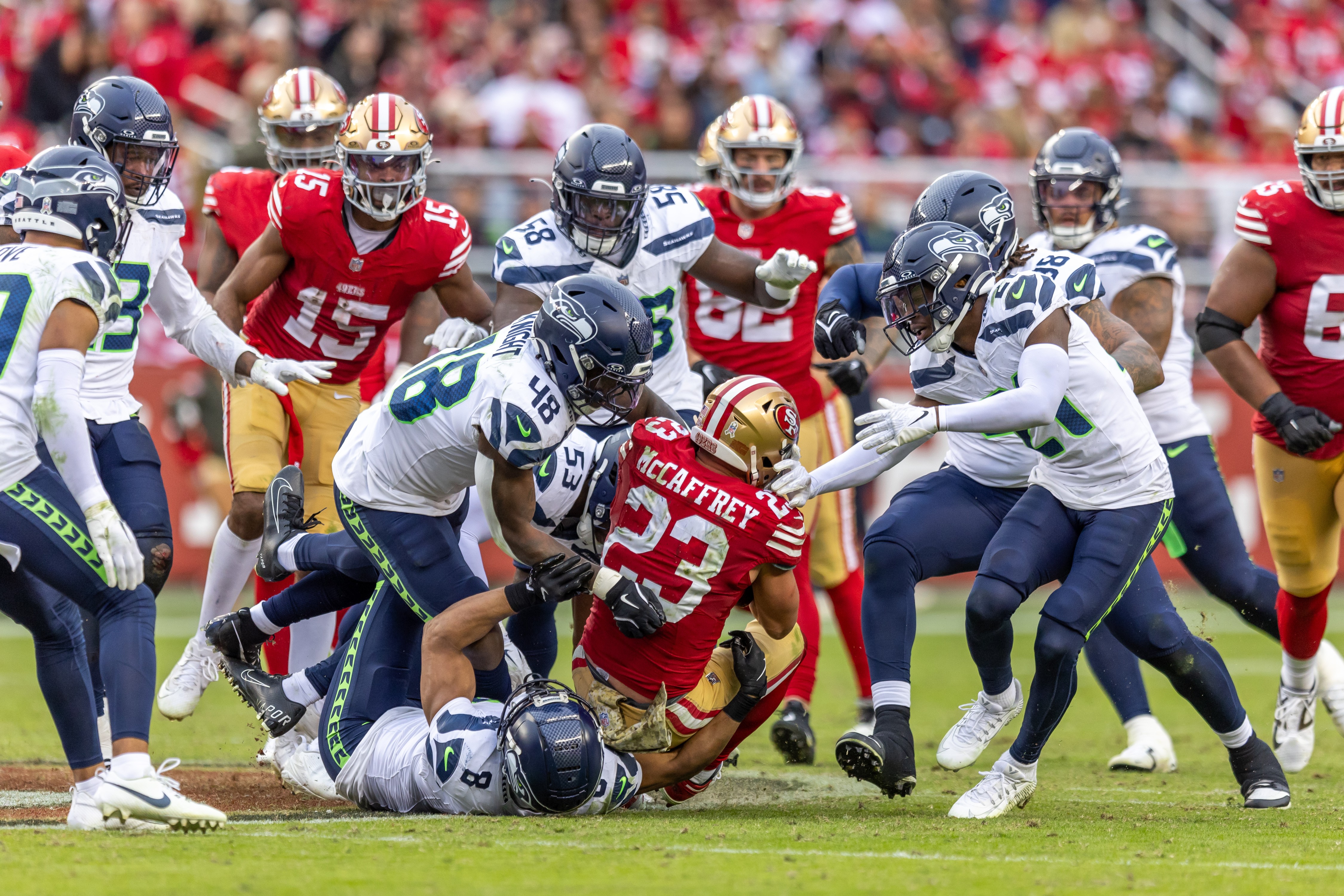 NFL24_002.jpg