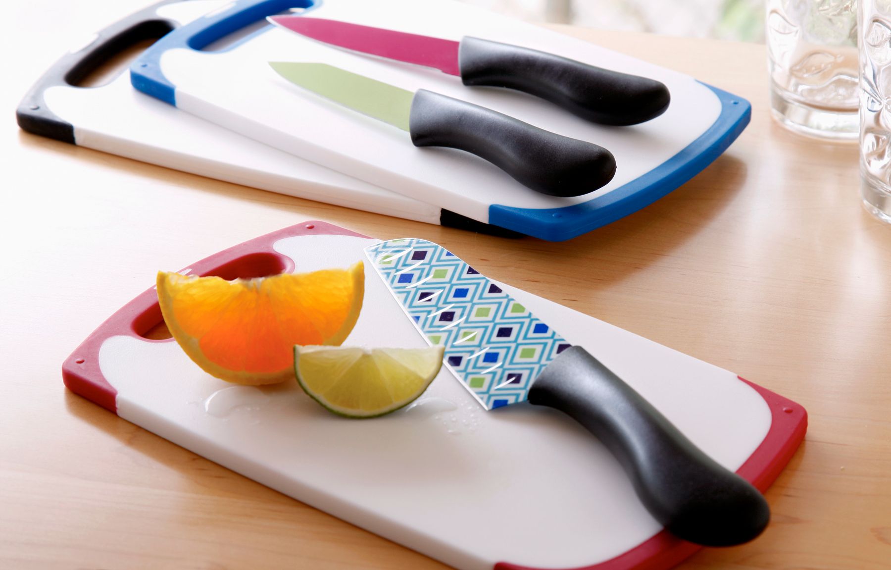 1r8_2_cutting_boards