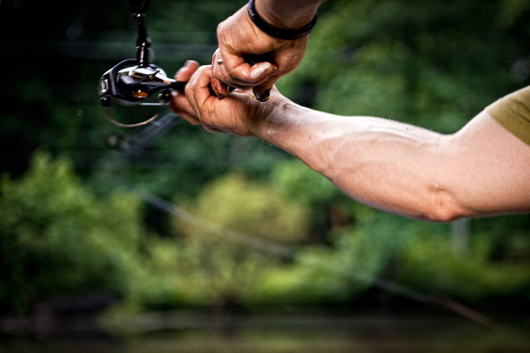 1hunting_and_gathering_fishing_cast_dsc1591