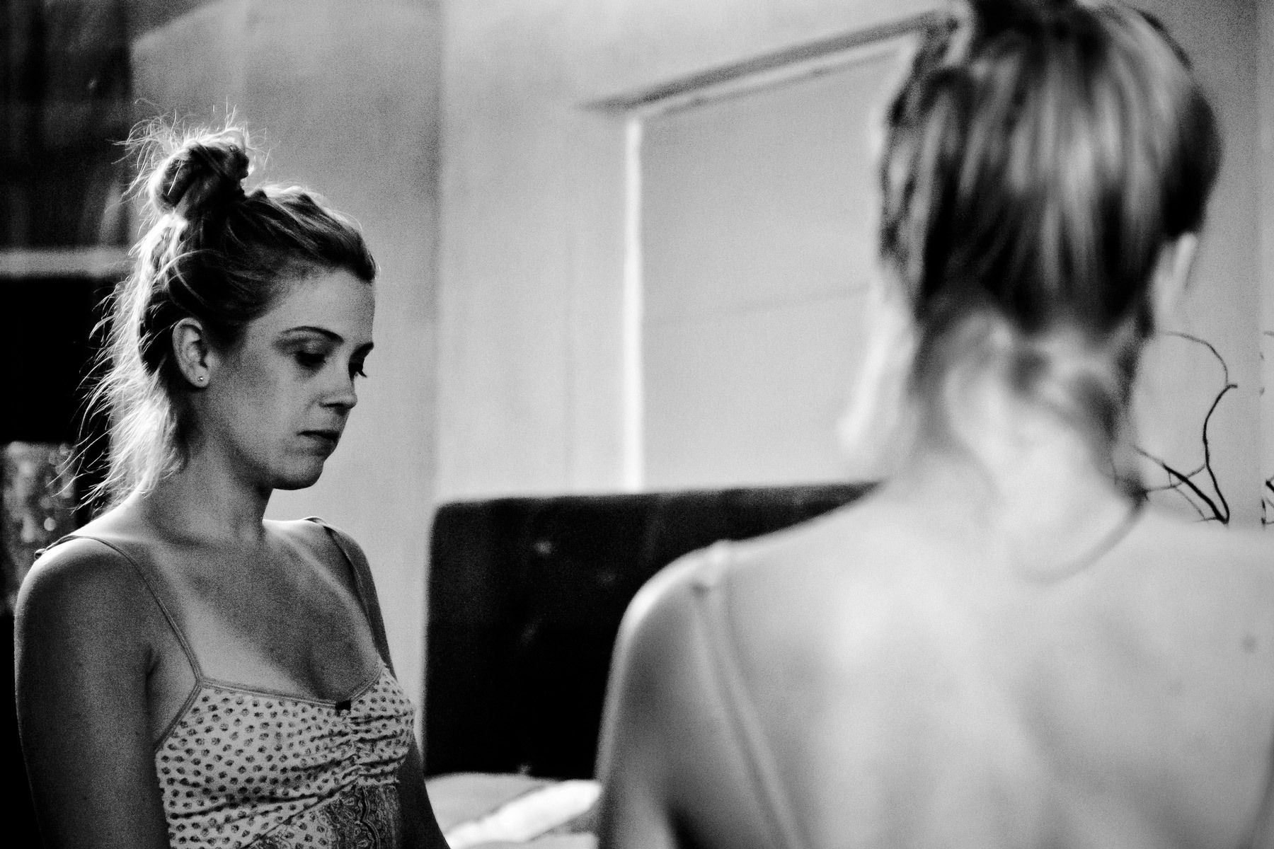 1stefanie_sad_in_mirror_dsc0454