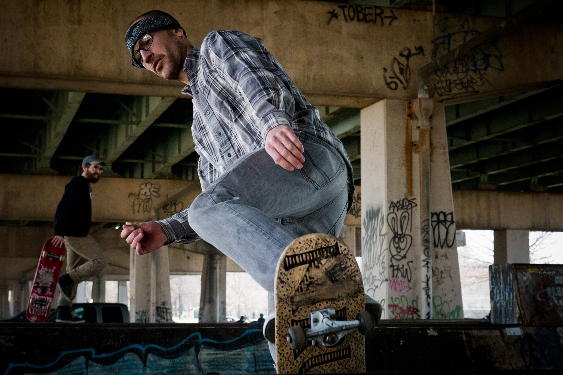 1fdr_park_skateboarding_and_burn_outs_01_dsc8109