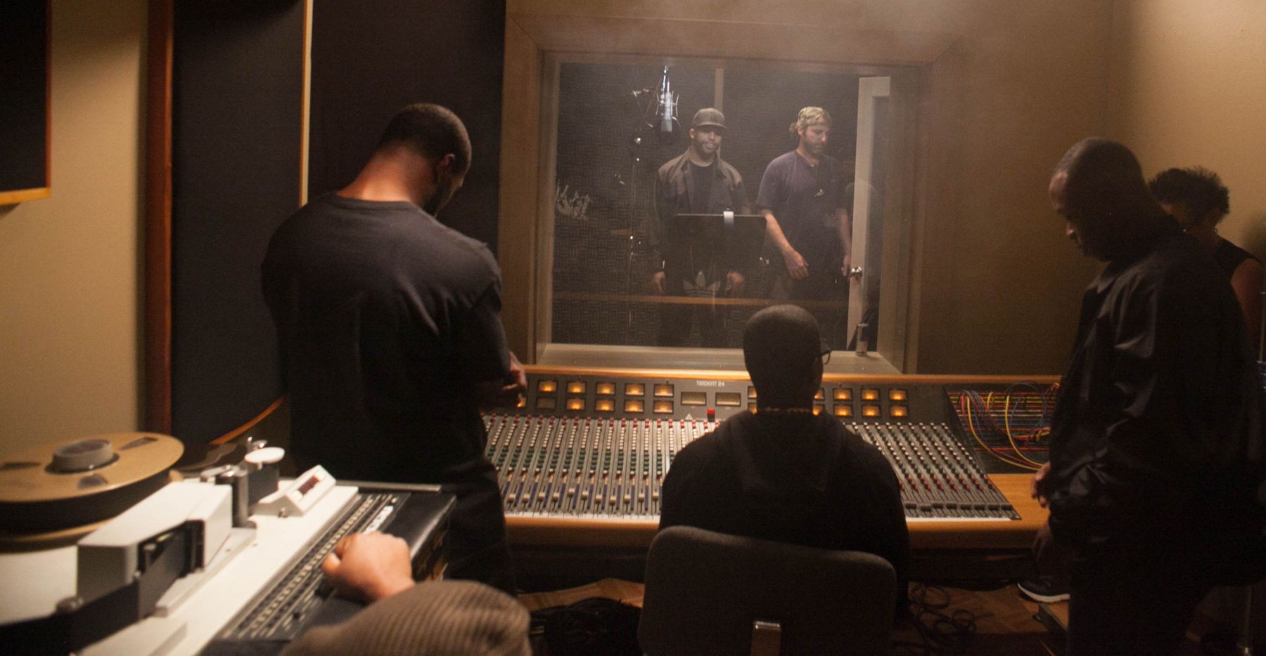 1077_int_recording_studio_la__1_.jpg