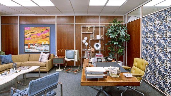 Mad-Men-Sets-Raw--_28120_29_sm.0 (1).jpg