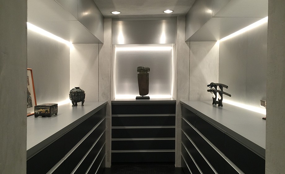 Int. Yakatomi CEO Office Secret Room