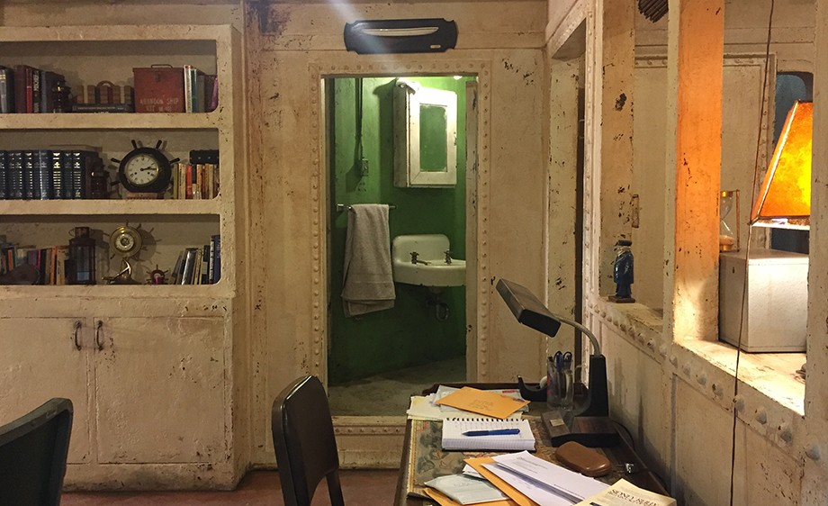 Int. Steamship Captain's Quarters