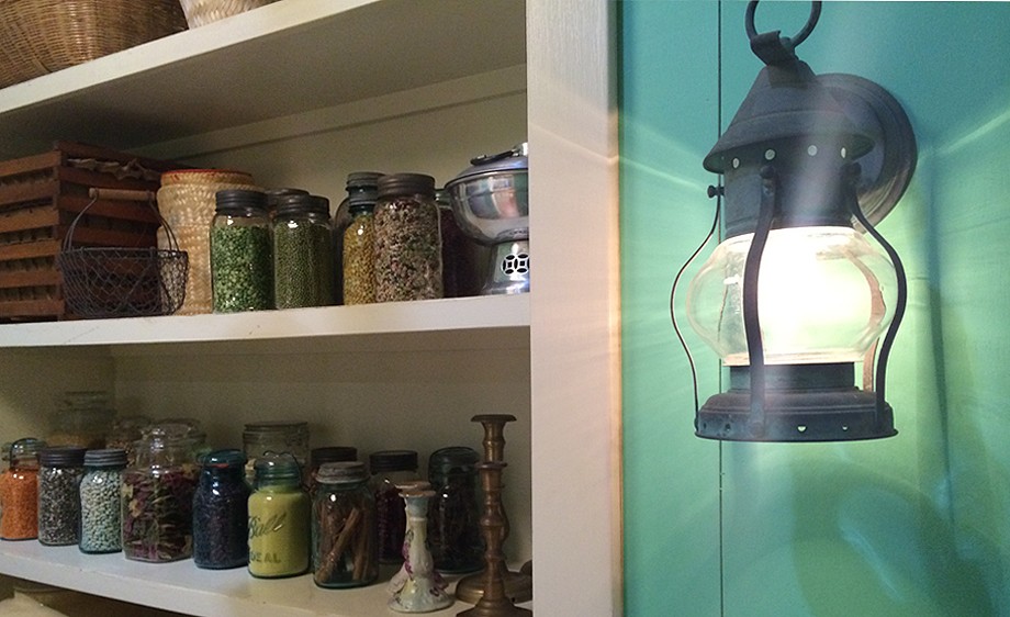 Int. Rayburn Inn- Private Kitchen & Dining Room