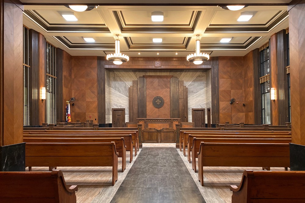 Int. Courtroom