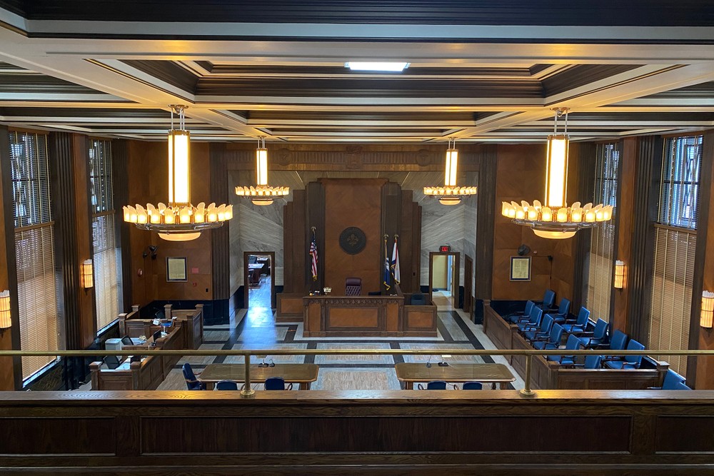 Int. Courtroom