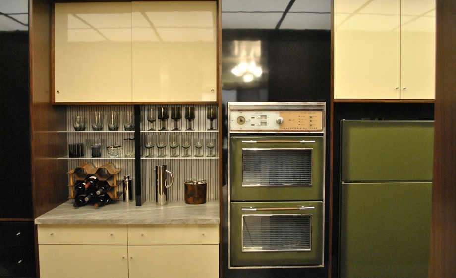 Int. Nick Dalton's Apartment