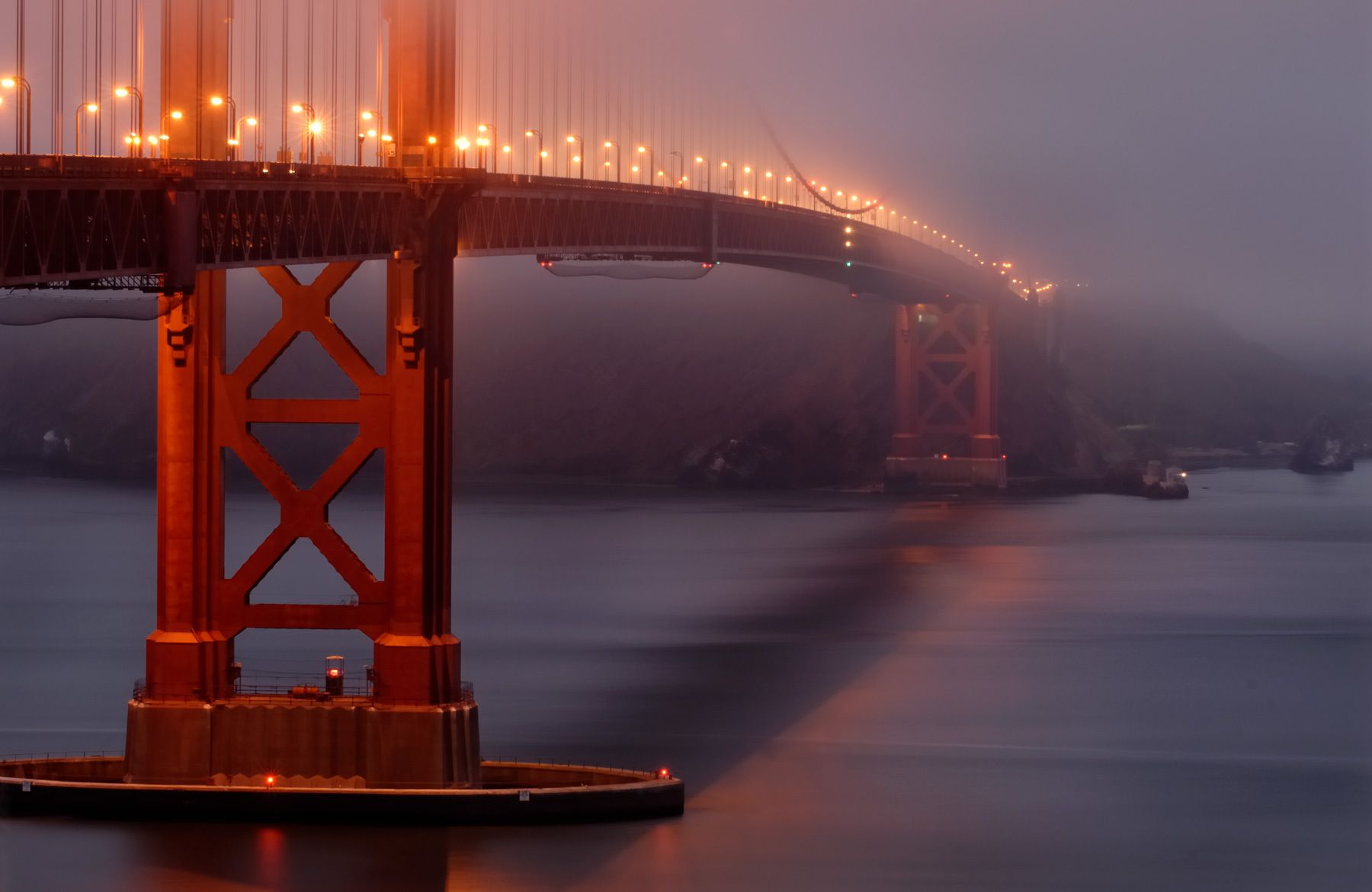 12_0_97_1goldengate_fogdawn.jpg