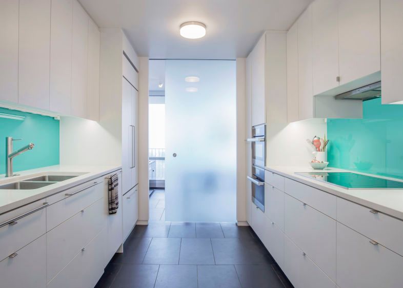 Photo: Mike Schwartz Lakeview Highrise Residence