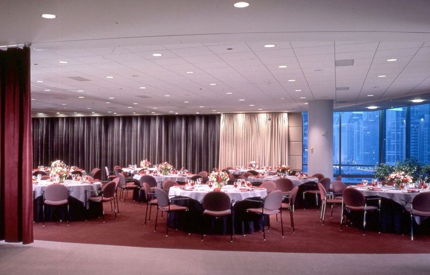 Photo: Hedrich Blessing University of Chicago, Graduate School of BusinessBanquet / Dining