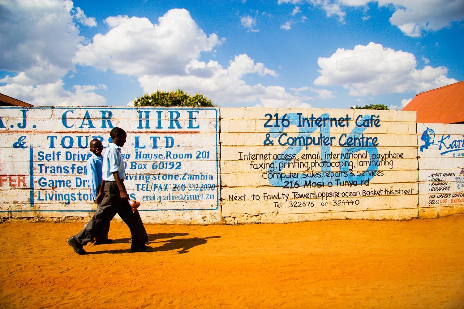 1r20050528_africa0008