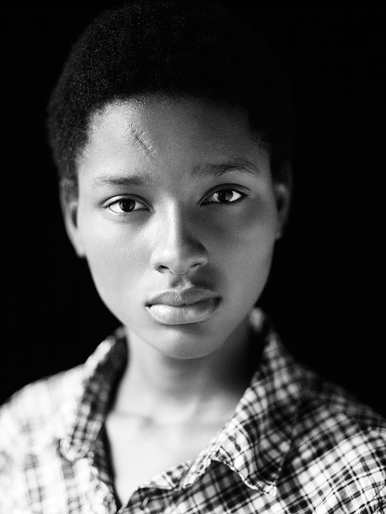 1r20100601_football_casting_0101