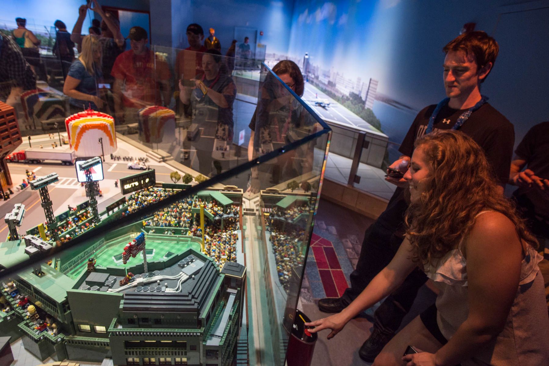 1news_adult_night_at_legoland_dsc_0538___2015_derek_kouyoumjian