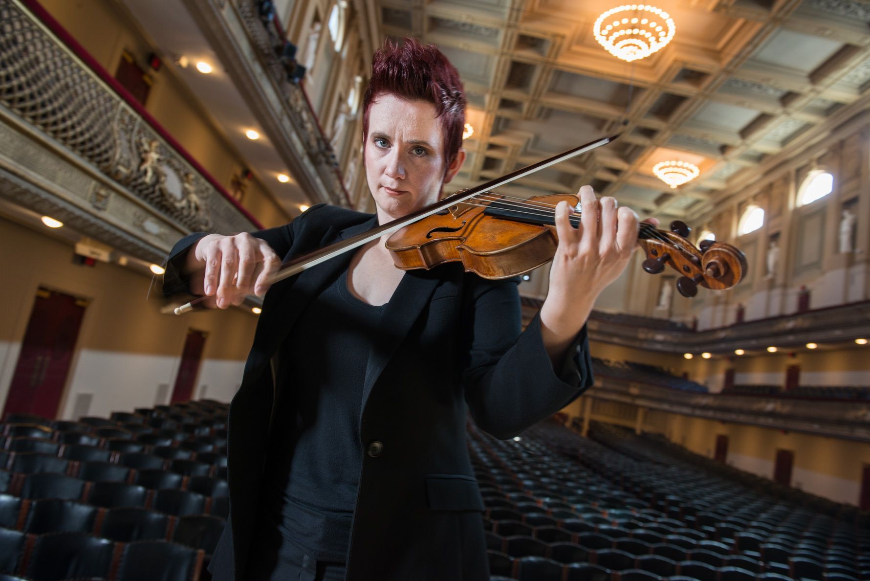 1portrait_aisslin_nosky_dsc_3711___2015_derek_kouyoumjian