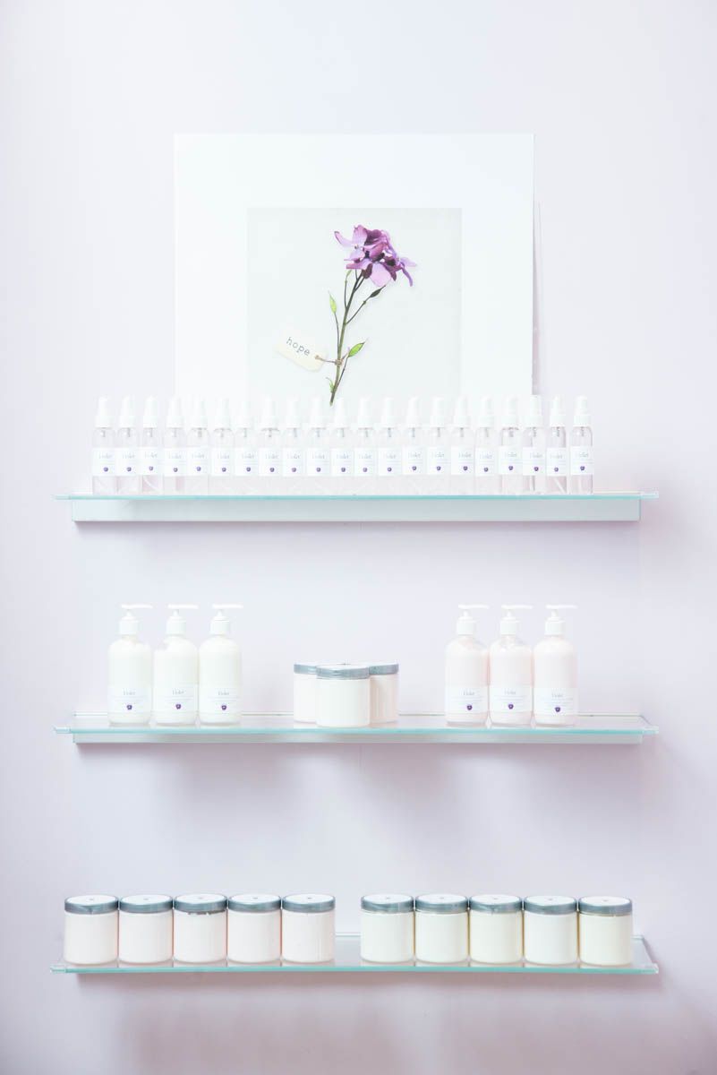 1product_product_violet_dsc_0880___2015_derek_kouyoumjian___2017_derek_kouyoumjian