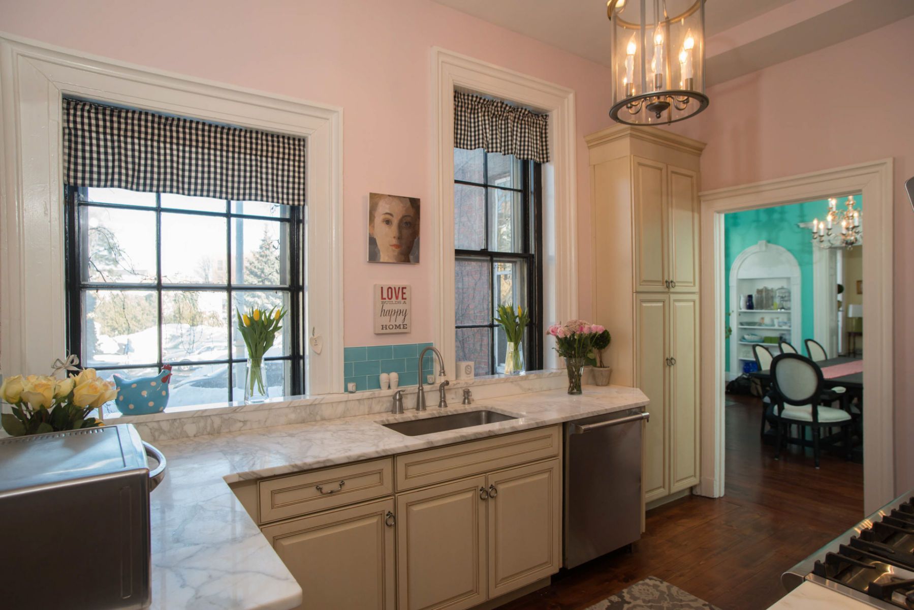 1interior_bill_and_edward_dsc_1859___2015_derek_kouyoumjian