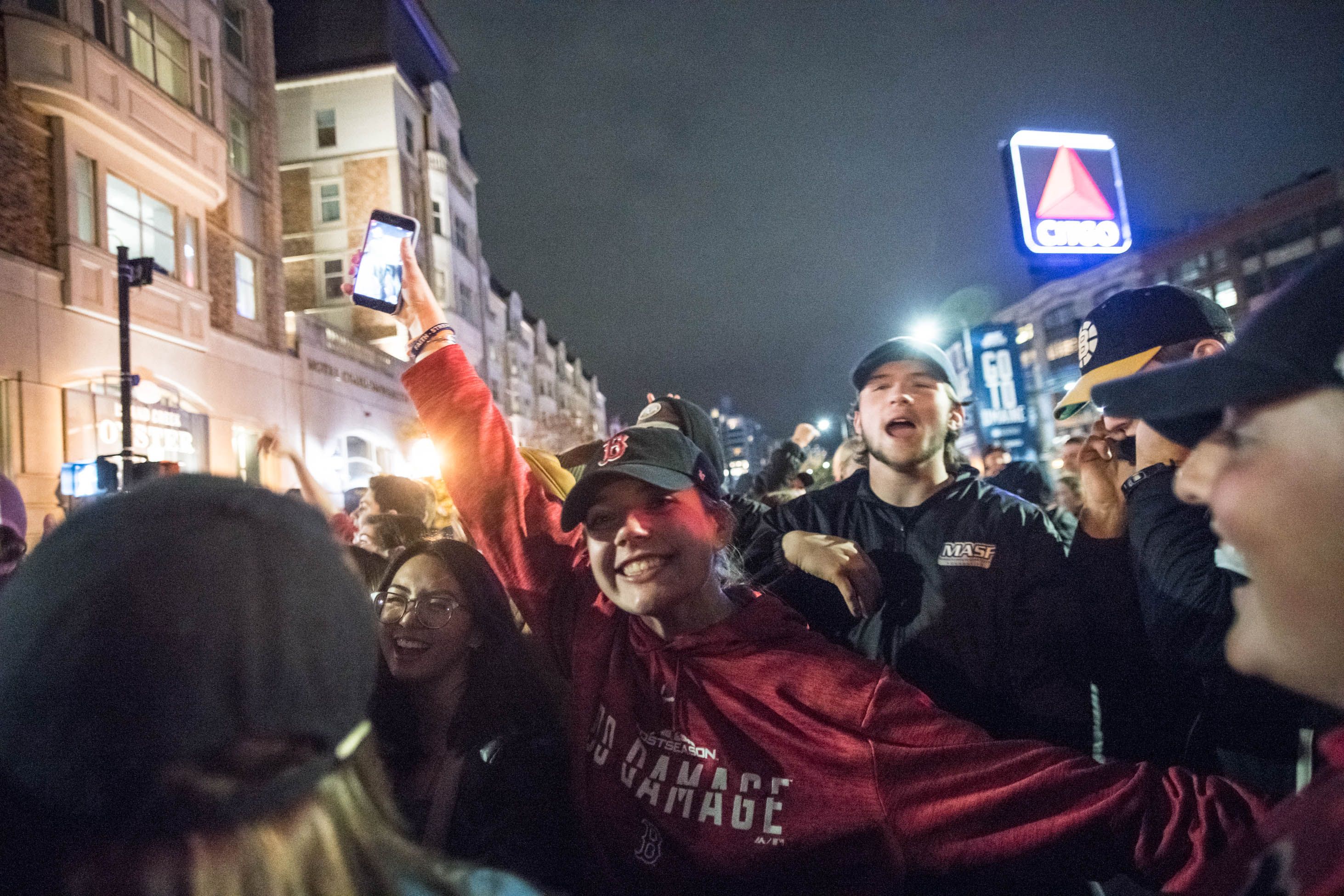 16_Red Sox Victory_102918_DSC_1713_Â©2018 Derek Kouyoumjian.jpg