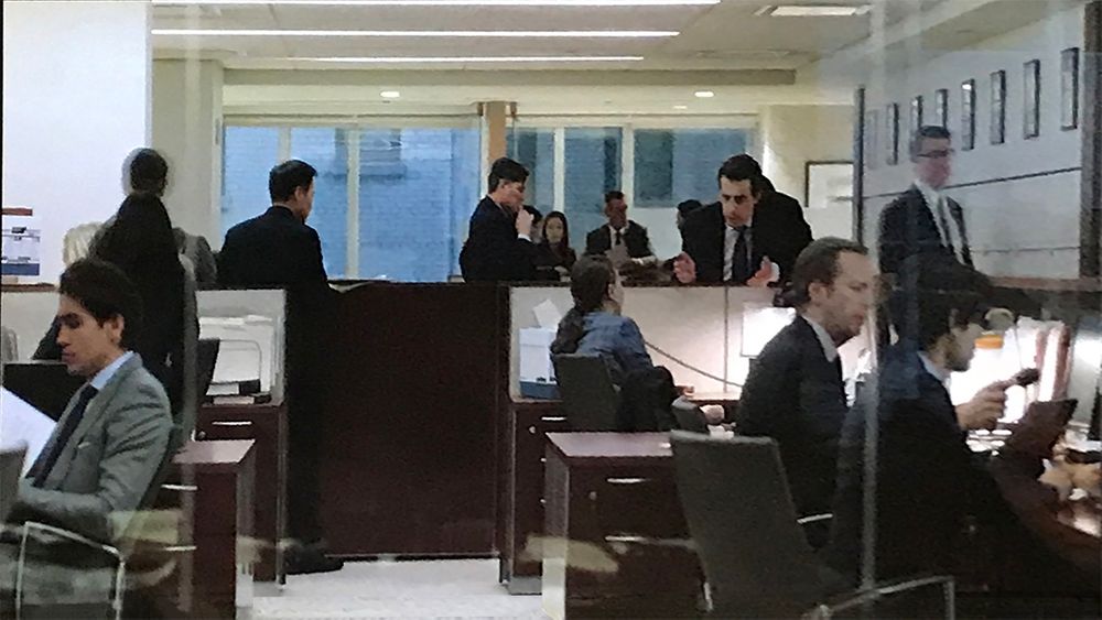 Int. Hunt's Law Firm, Bullpen