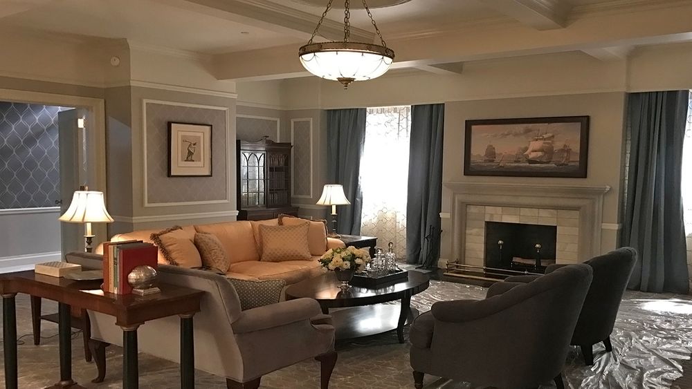 STAGE SET: Int. Hotel Suite